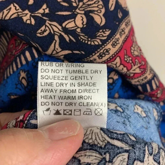 Papillon Lightweight Sleeveless Airy  Colourful Smock Top w Pockets Size S - Picture 6 of 7